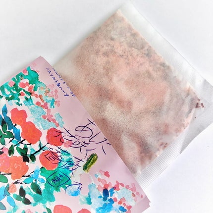 空想バスルーム あした花咲く薔薇園で/charley/無機塩系入浴剤を使ったクチコミ(2枚目)