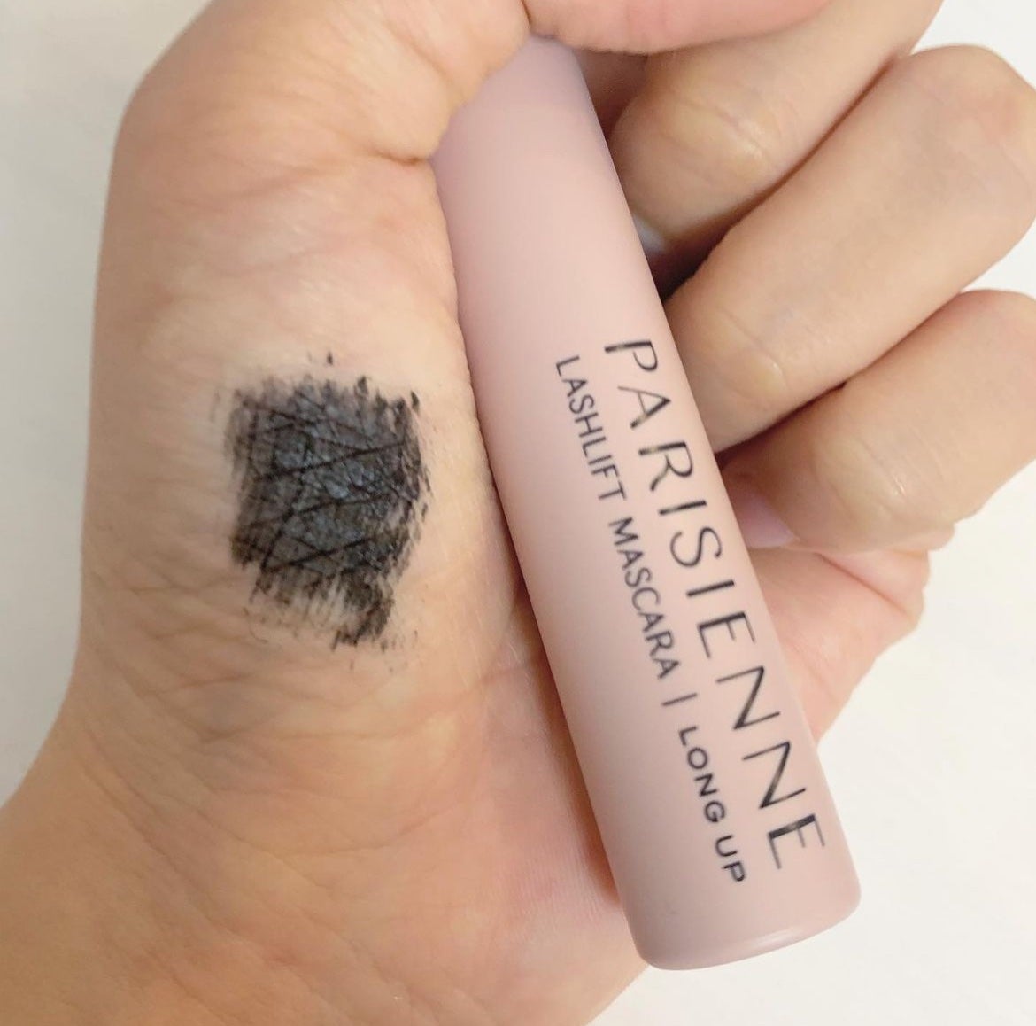 kmgisk on LIPS 「【パリジェンヌラッシュリフトマスカラ】SNSでよく見かけていて..」(2枚目)