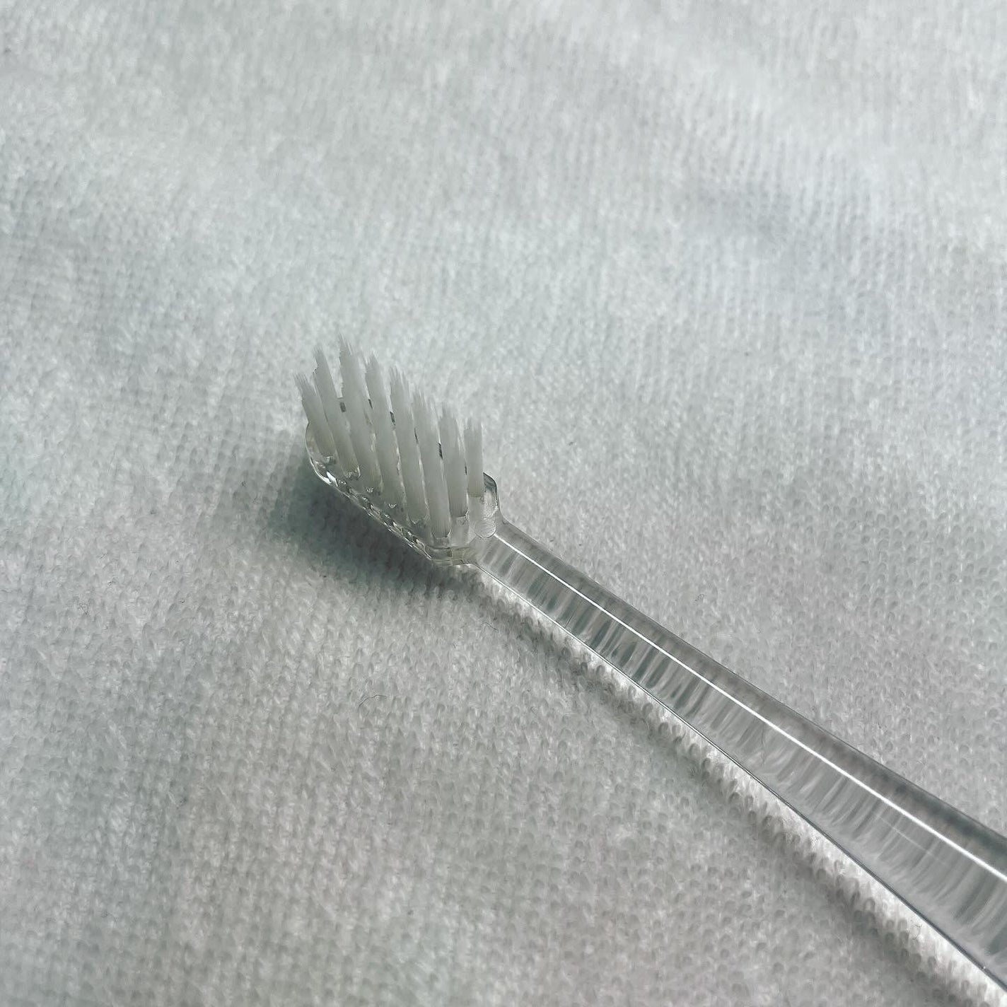 アパガードクリスタル歯ブラシ/アパガード/歯ブラシを使ったクチコミ(4枚目)