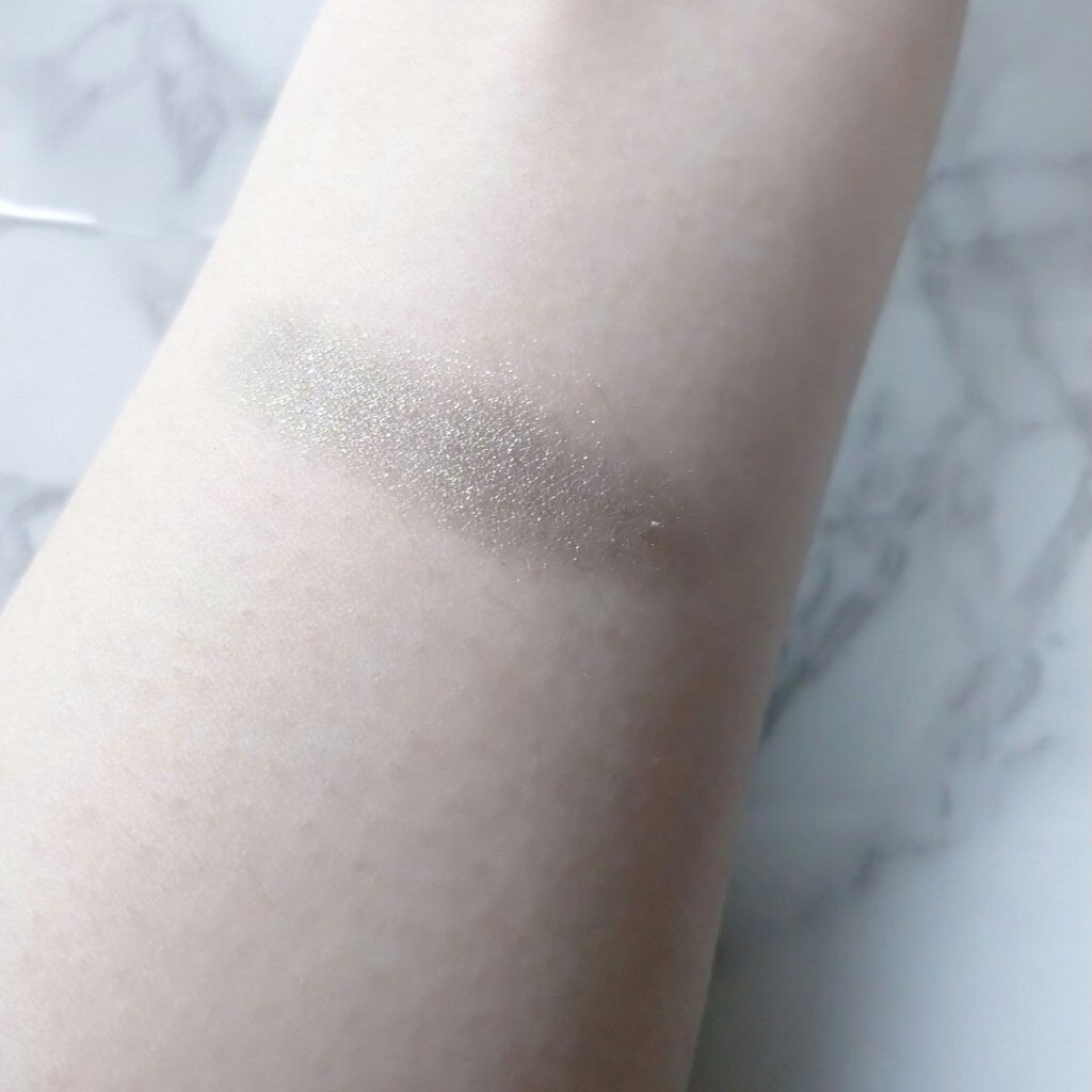 グリッタープリズム シャドウ/MISSHA/グリッターを使ったクチコミ（3枚目）