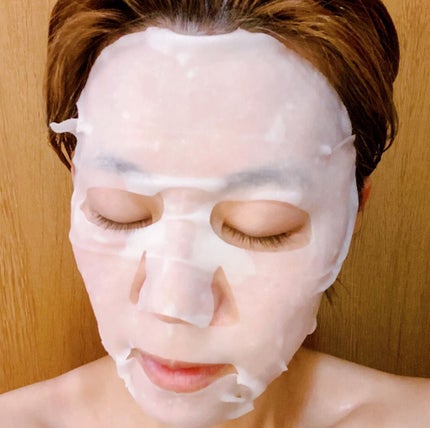 ふうせん @フォロバ100% on LIPS 「美容液がたっぷり染み込んでる週に1回のスペシャルケア❤️SUI..」(5枚目)