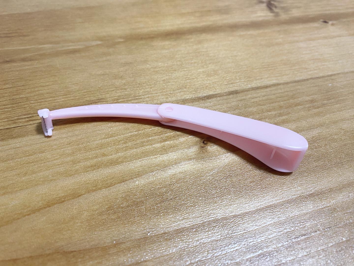 顔・まゆ用ミニT字カミソリ/ニッケンかみそり株式会社/その他スキンケアグッズを使ったクチコミ（2枚目）