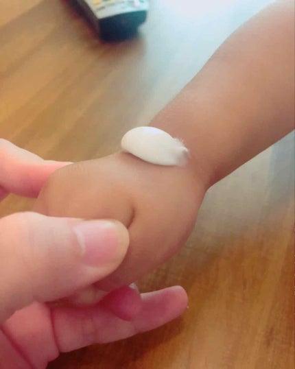 薬用モイストクリーム/MEDIBABY/フェイスクリームを使ったクチコミ(2枚目)