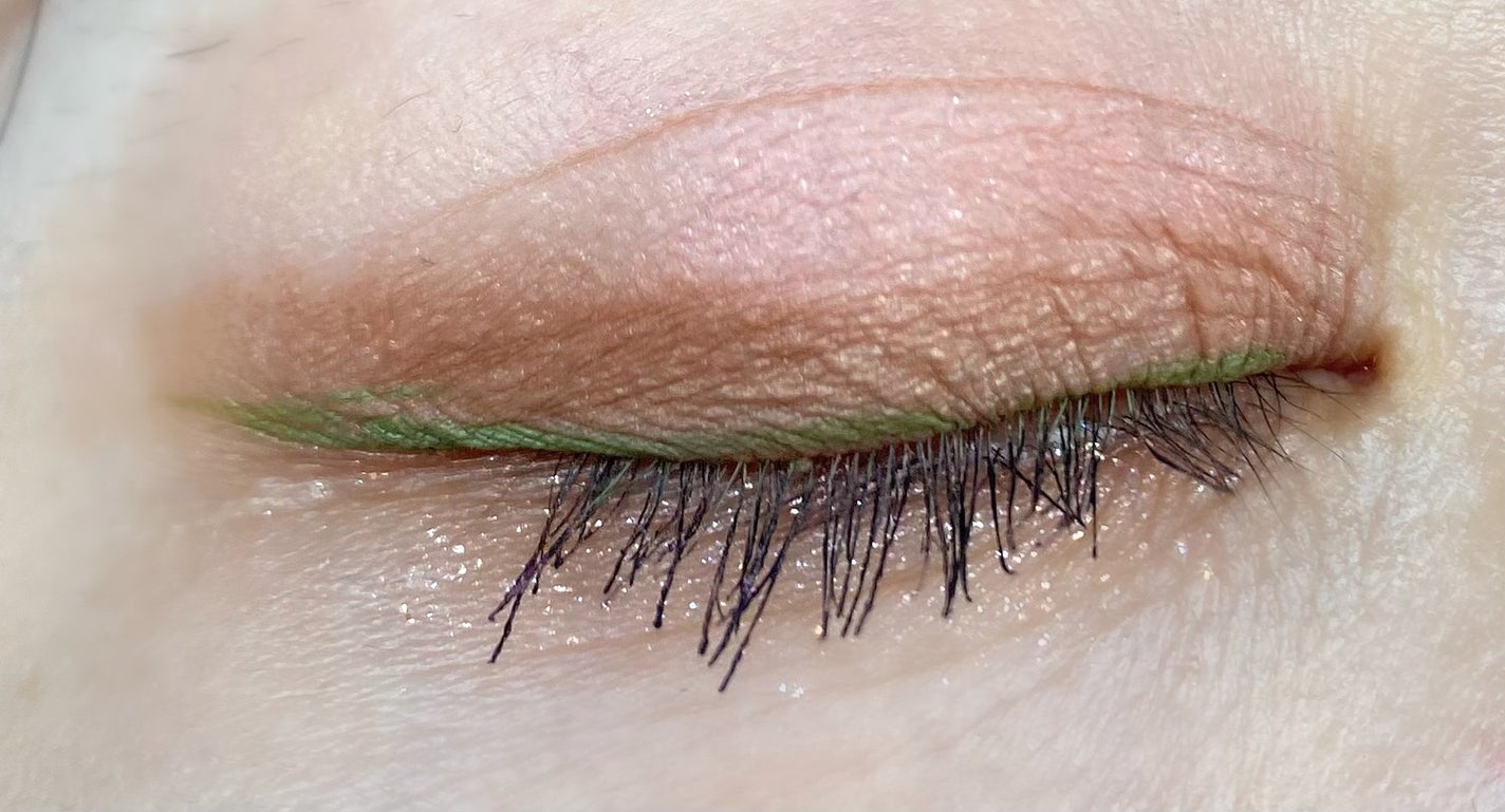 ソフトブラーリングアイパレット/wakemake/アイシャドウパレットを使ったクチコミ(6枚目)