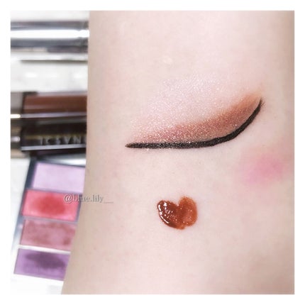 レイヤードカラーズアイシャドウ/KANEBO/アイシャドウパレットを使ったクチコミ(3枚目)