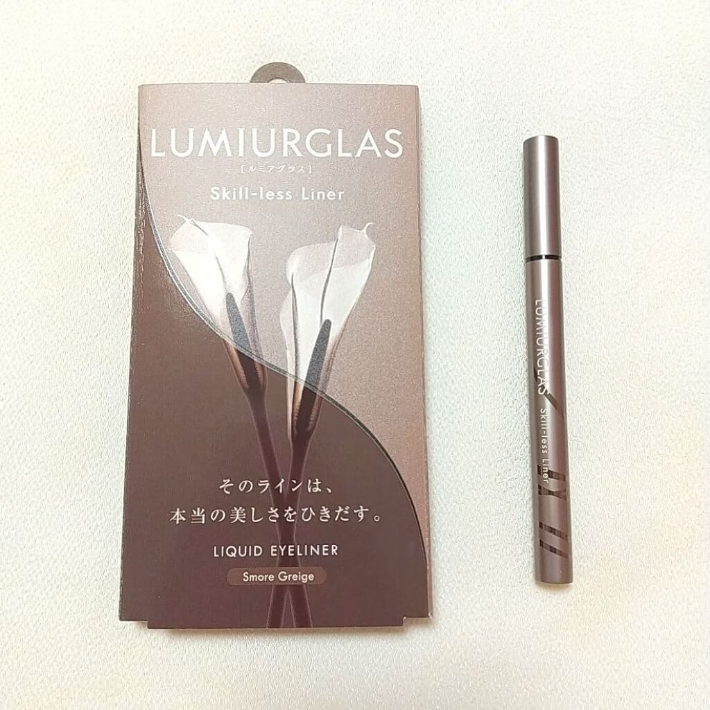 スキルレスライナー/LUMIURGLAS/リキッドアイライナーを使ったクチコミ(2枚目)