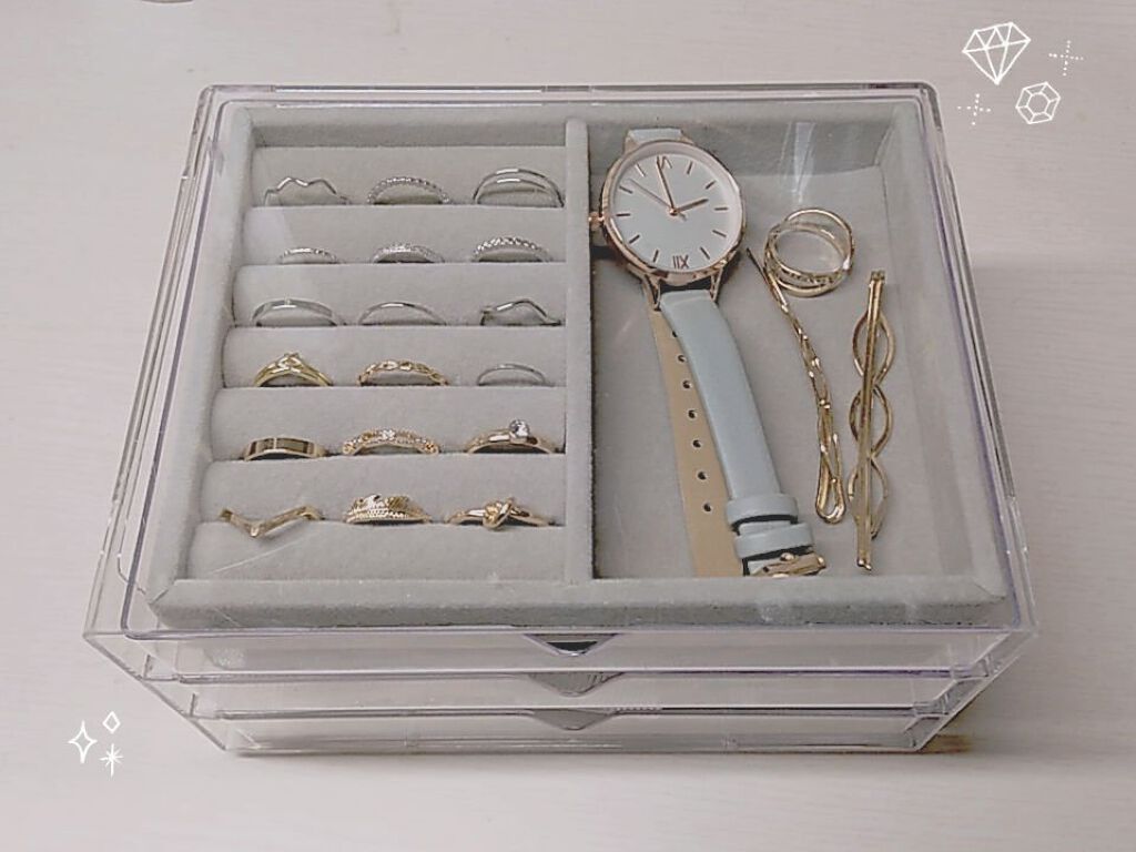 Rinon on LIPS 「DAISOの3段引き出しが有能✨コスメ、アクセサリーを可愛く収..」(1枚目)