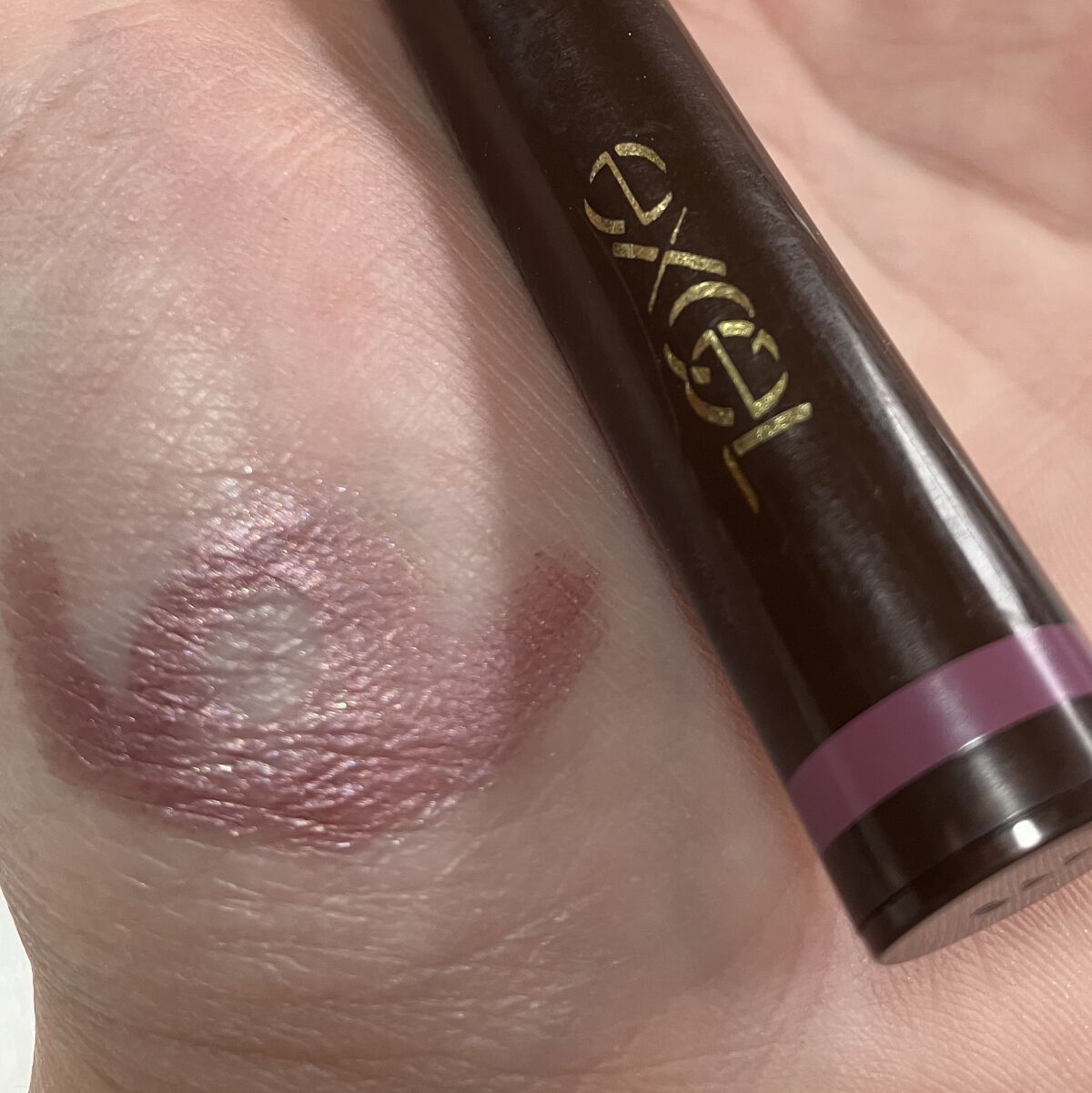 グリームオンフィットシャドウ/excel/スティックアイシャドウを使ったクチコミ（2枚目）