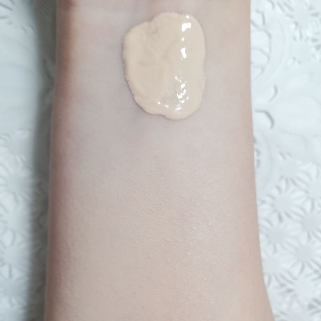 純白専科 すっぴん色づく美容液フォンデュ/SENKA(専科)/リキッドファンデーションを使ったクチコミ(2枚目)