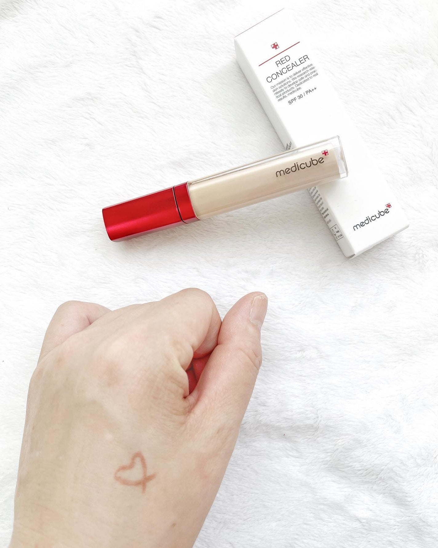 レッドコンシーラー/MEDICUBE/リキッドコンシーラーを使ったクチコミ(5枚目)