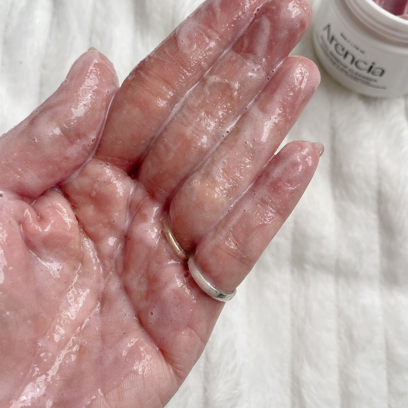 アレンシアフレッシュもちソープ「ロイヤルローズヒップ」/アレンシア/その他洗顔料を使ったクチコミ(6枚目)