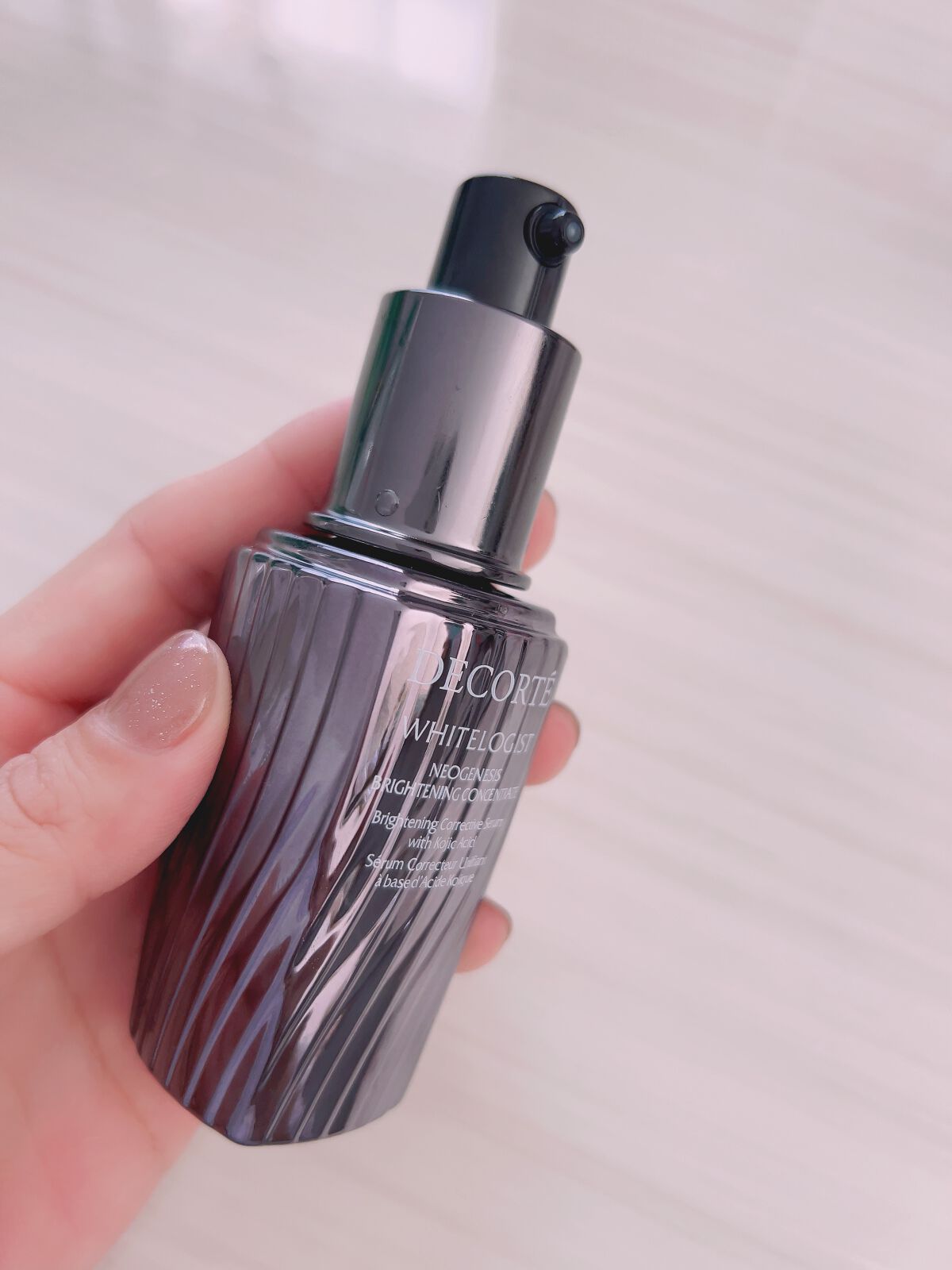 ホワイトロジスト　ネオジェネシス　ブライトニング コンセントレイト 40ml/DECORTÉ/美容液を使ったクチコミ（3枚目）