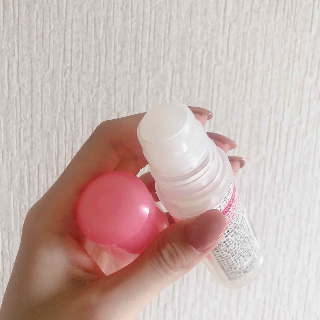 ロールオン フレッシュフローラルの香り/８ｘ４/デオドラント・制汗剤を使ったクチコミ（3枚目）