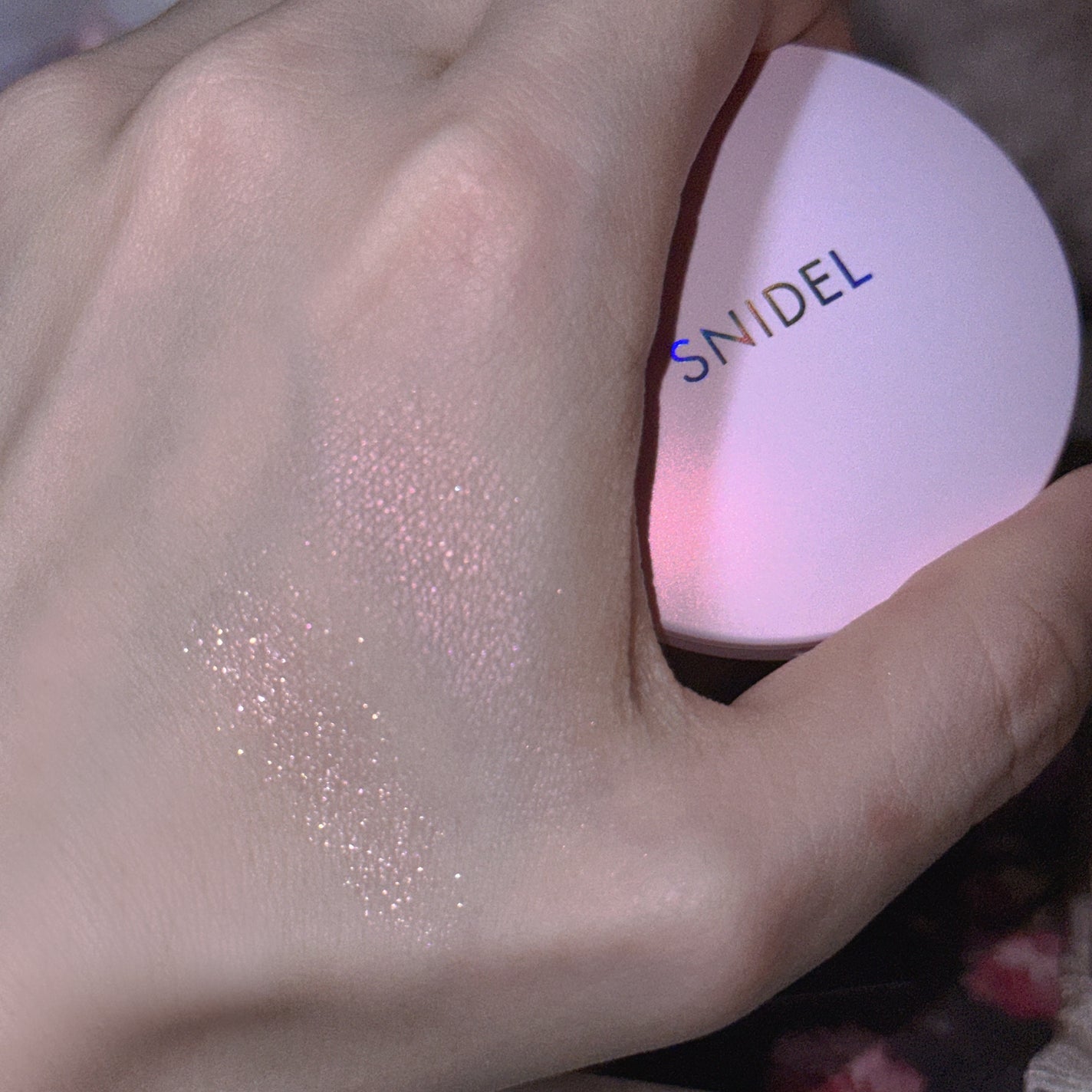 スナイデル シルキー タッチ アイズ/SNIDEL BEAUTY/アイシャドウパレットを使ったクチコミ(5枚目)