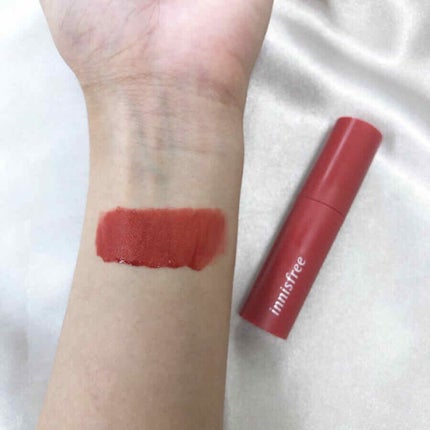 ビビッドコットン インクティント/innisfree/口紅を使ったクチコミ(3枚目)