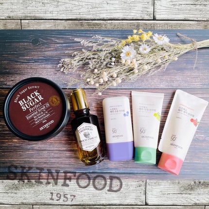 ベリー モイスチャライジング サンクリーム/SKINFOOD/日焼け止めクリームを使ったクチコミ(1枚目)