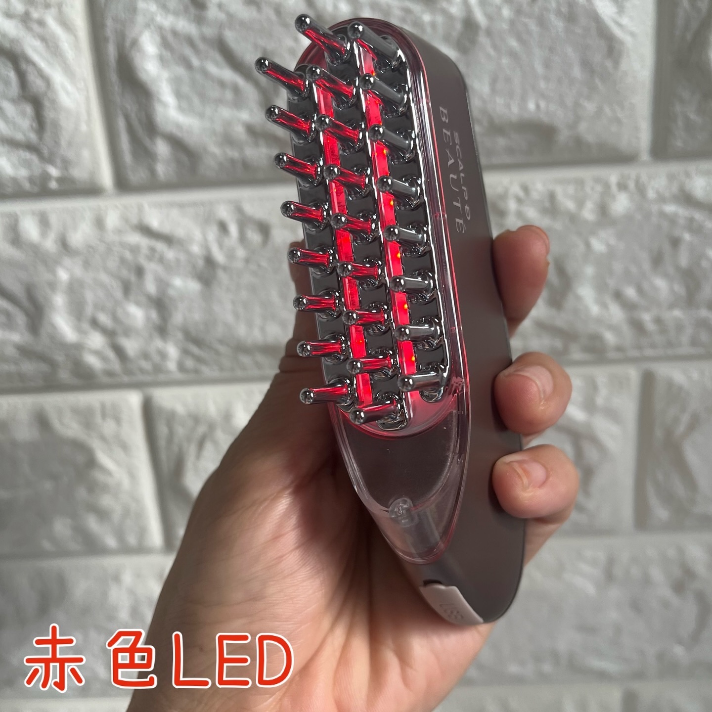 スカルプ電気ブラシ/アンファー(スカルプD)/美顔器・マッサージを使ったクチコミ（3枚目）