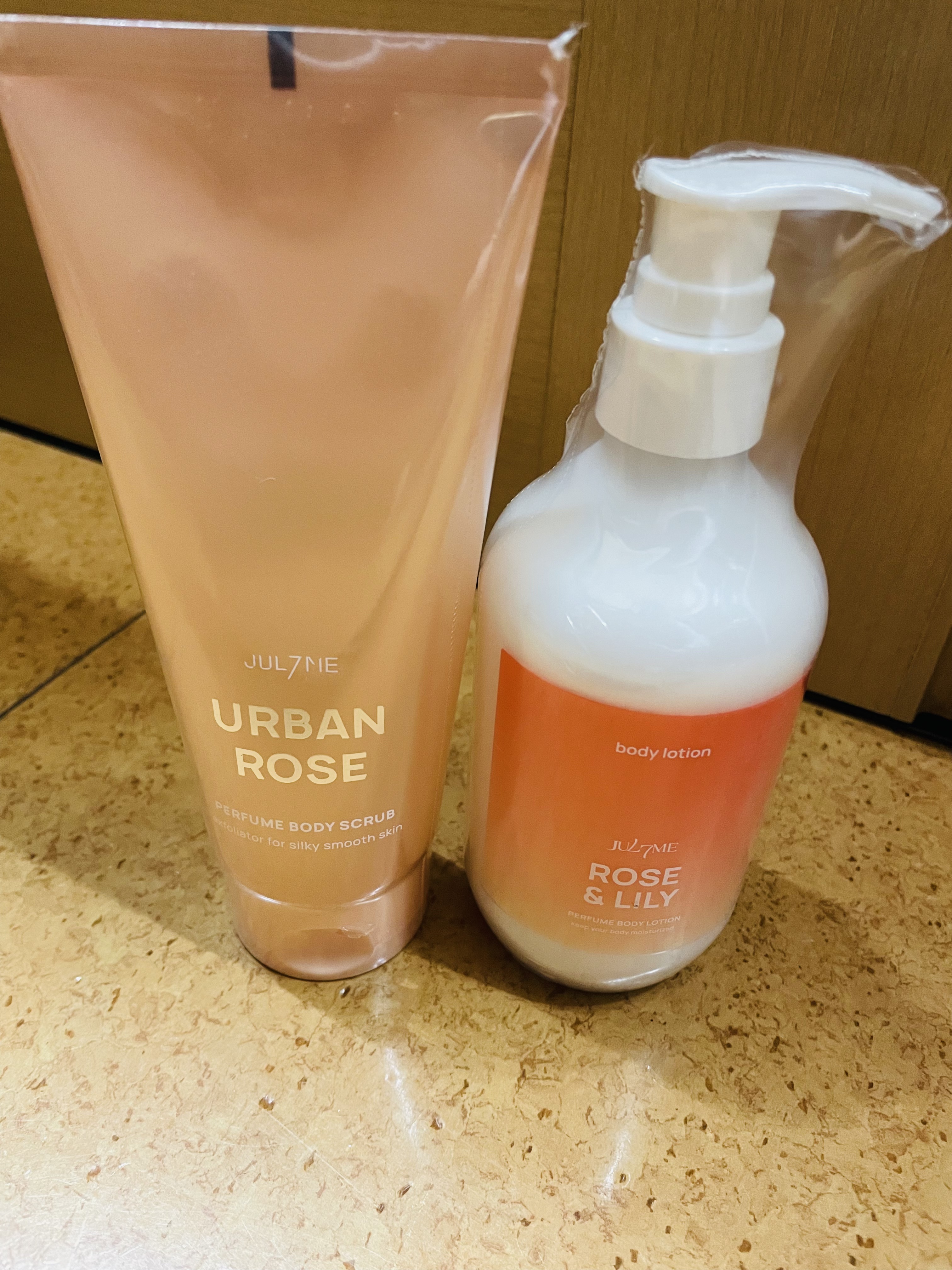 ジュライミー ボディローション ローズ＆リリー/JUL7ME/ボディローションを使ったクチコミ（3枚目）
