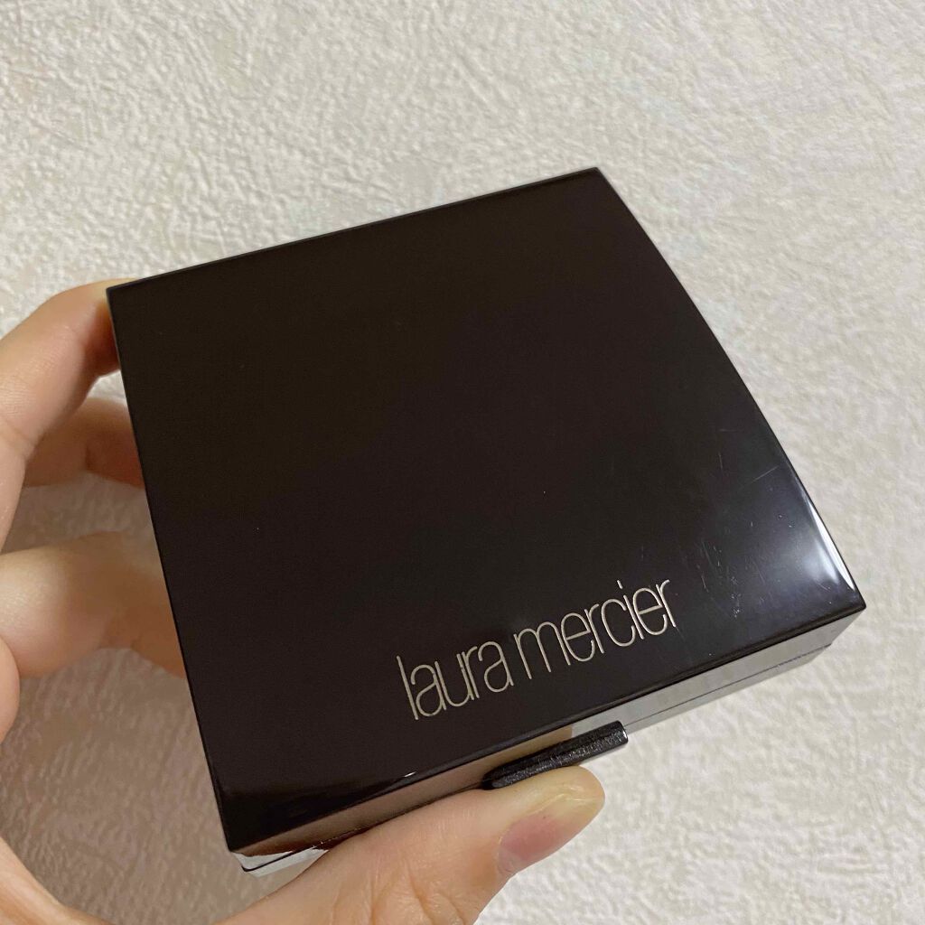 マットラディアンス ベイクドパウダー ハイライト01/ローラ メルシエ/パウダーハイライトを使ったクチコミ(1枚目)