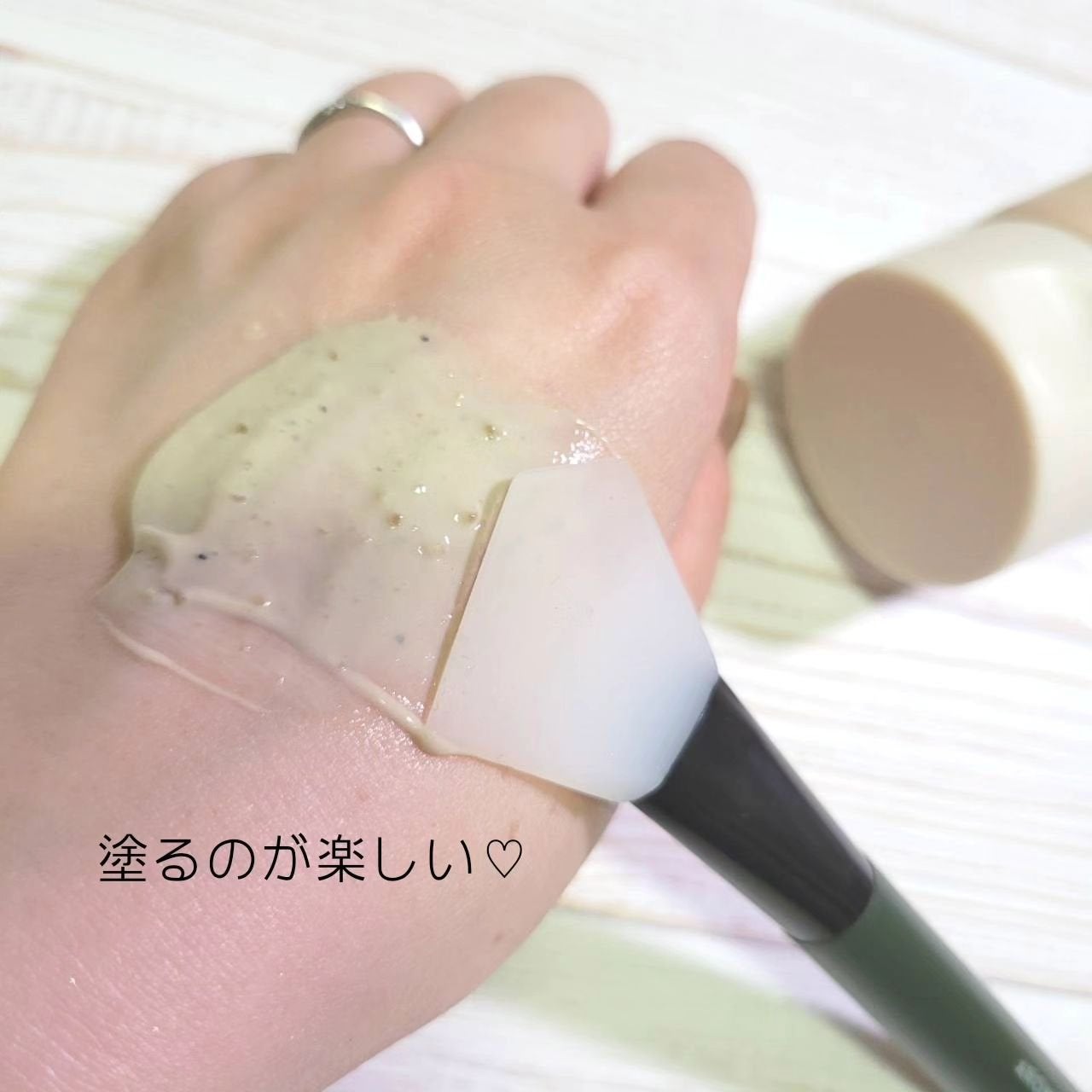 グロービタ フェイシャルスクラブ オレンジ&ネロリ/AROMATICA/スクラブ・ゴマージュを使ったクチコミ(4枚目)