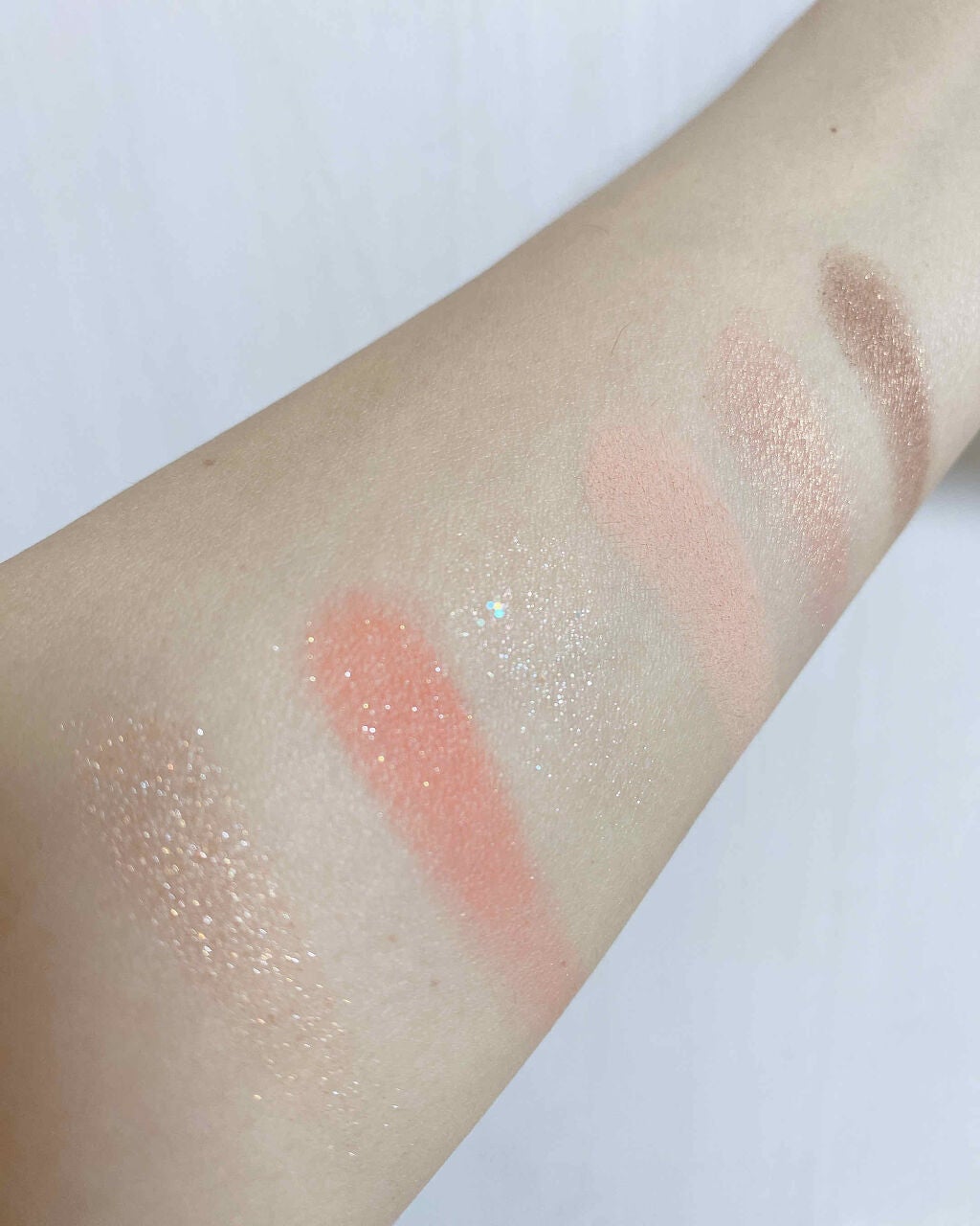 ハート プレイカラーアイズ/ETUDE/アイシャドウパレットを使ったクチコミ(3枚目)