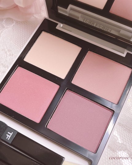 アイ カラー クォード 01R ローズ ティーズ / TOM FORD BEAUTY アイ カラー クォード 01R ローズ ティーズ / TOM FORD BEAUTY