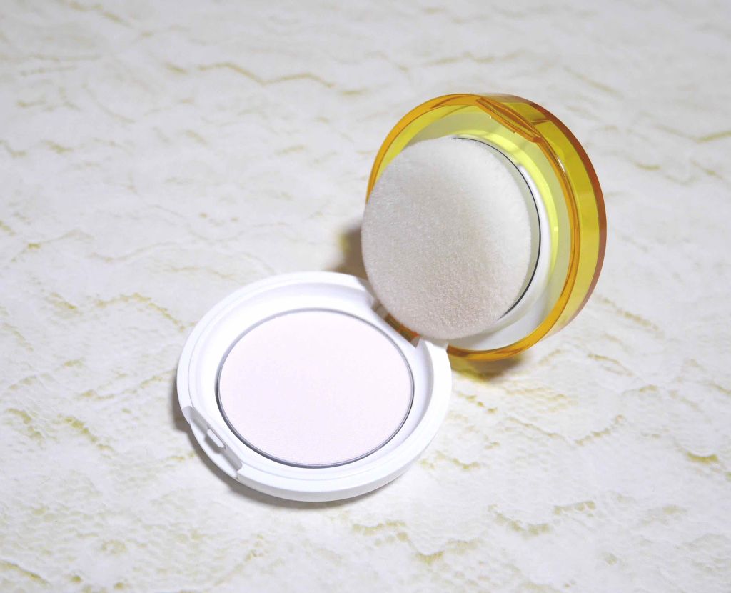 素肌キレイパウダー/カントリー&ストリーム/プレストパウダーを使ったクチコミ(2枚目)