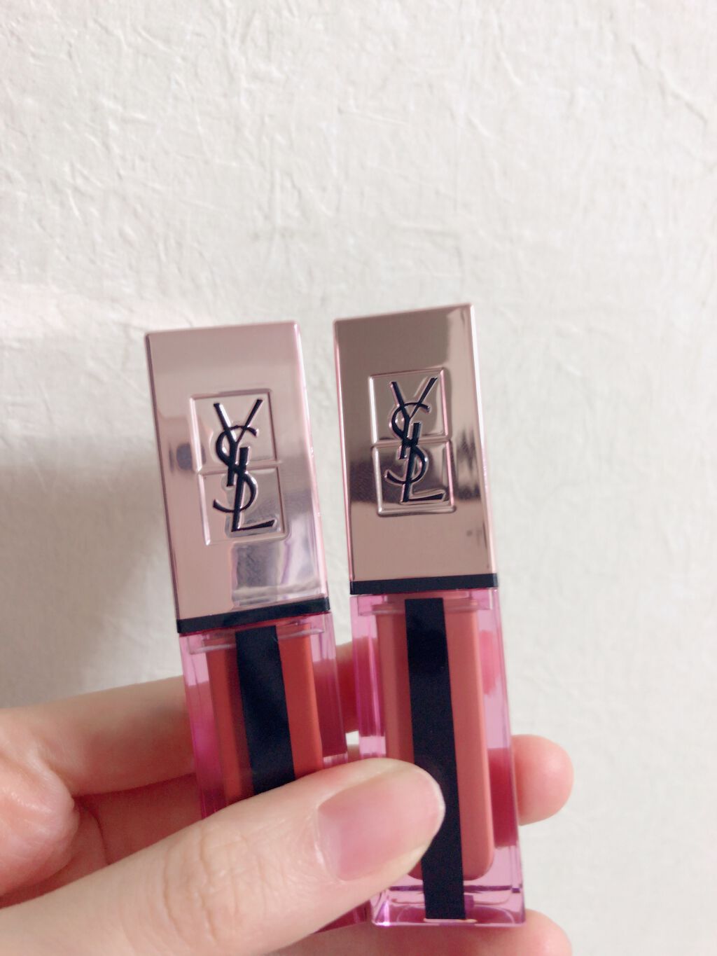 ルージュ ピュールクチュール ヴェルニ ウォーターグロウ/YVES SAINT LAURENT BEAUTE/口紅を使ったクチコミ(2枚目)
