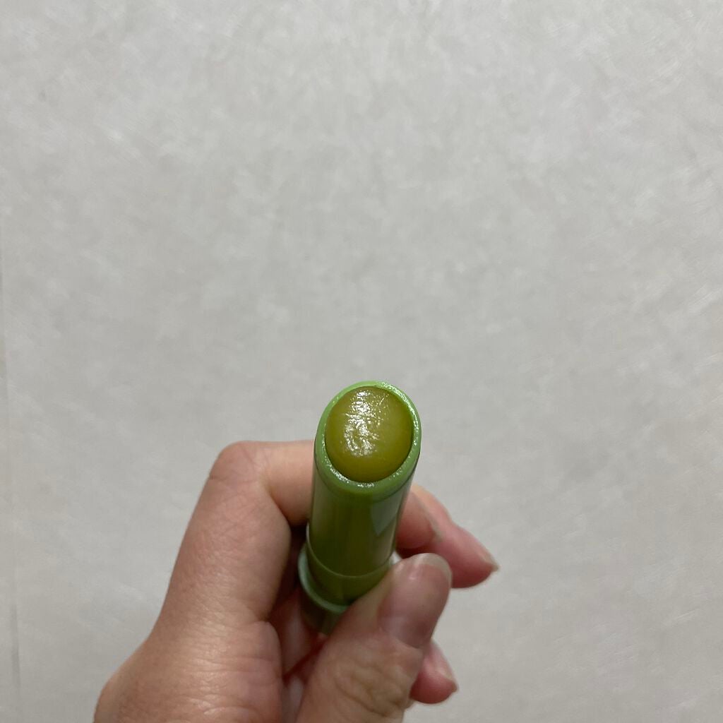 グリーンティー リップバーム/innisfree/リップケアを使ったクチコミ(2枚目)