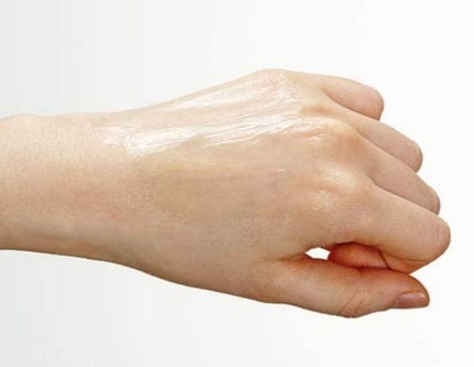 マイルド&モイスチャーアロエジェル/ネイチャーリパブリック/ボディローションを使ったクチコミ(3枚目)