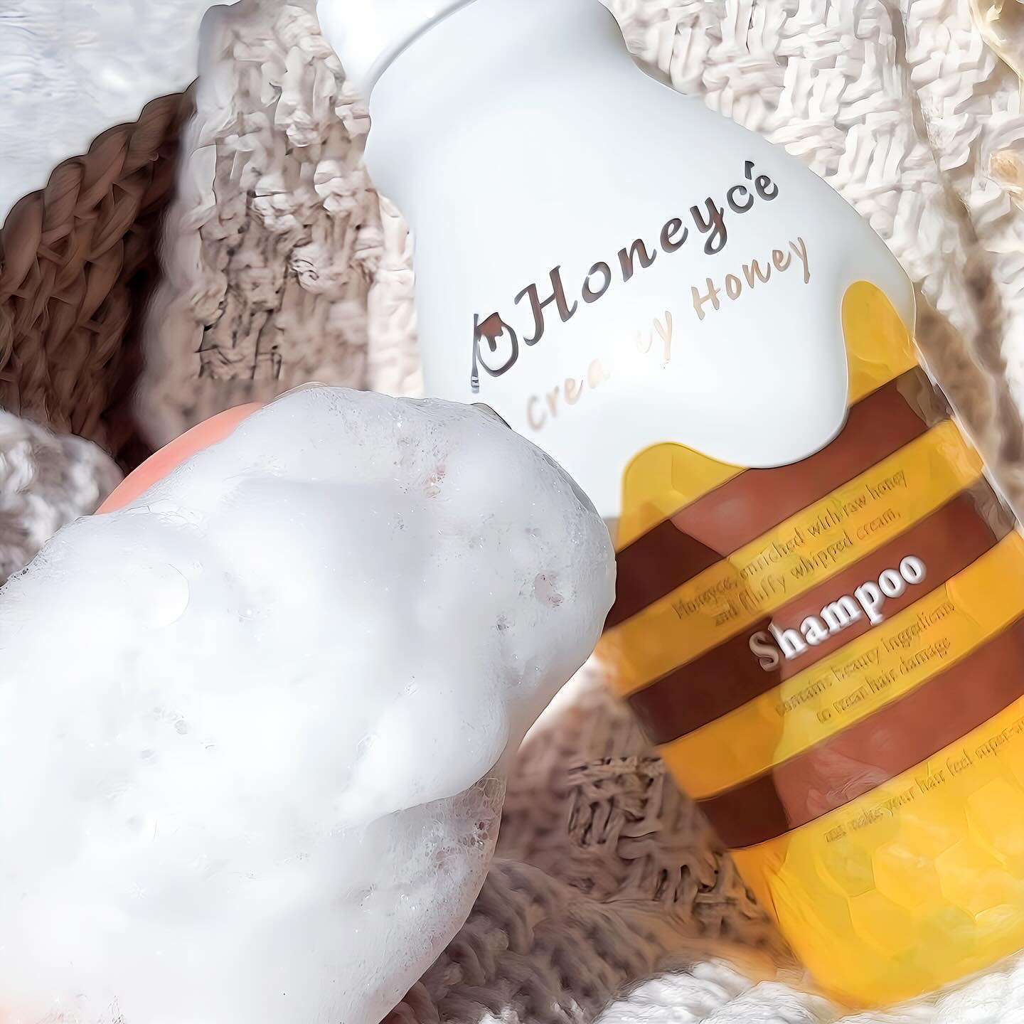 ハニーチェ クリーミーハニー シャンプー/トリートメントのクチコミ「.
.
サロンメーカーが開発した、髪と肌を想う
ハチミツヘアケアブランド「Honeyce（ハニ.....」（3枚目）