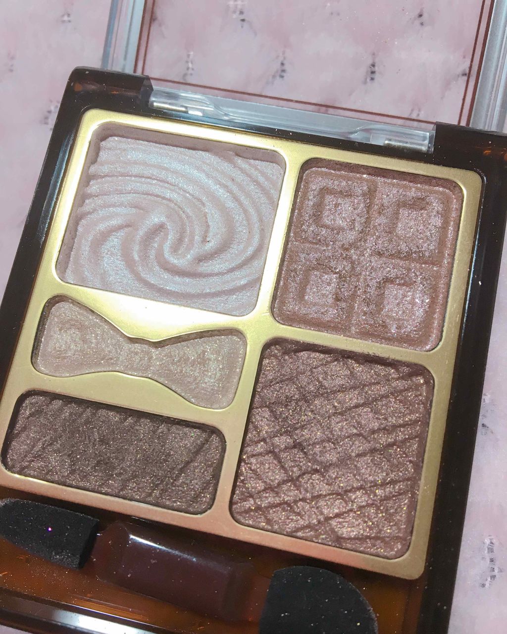 プレミアムガトーシャドウ/スウィーツ スウィーツ/アイシャドウパレットを使ったクチコミ（2枚目）