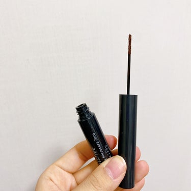 innisfree スキニー マイクロカラ ゼロのクチコミ「\innisfree スキニー マイクロカラ ゼロ/

01 Black

02 Brown
.....」（3枚目）