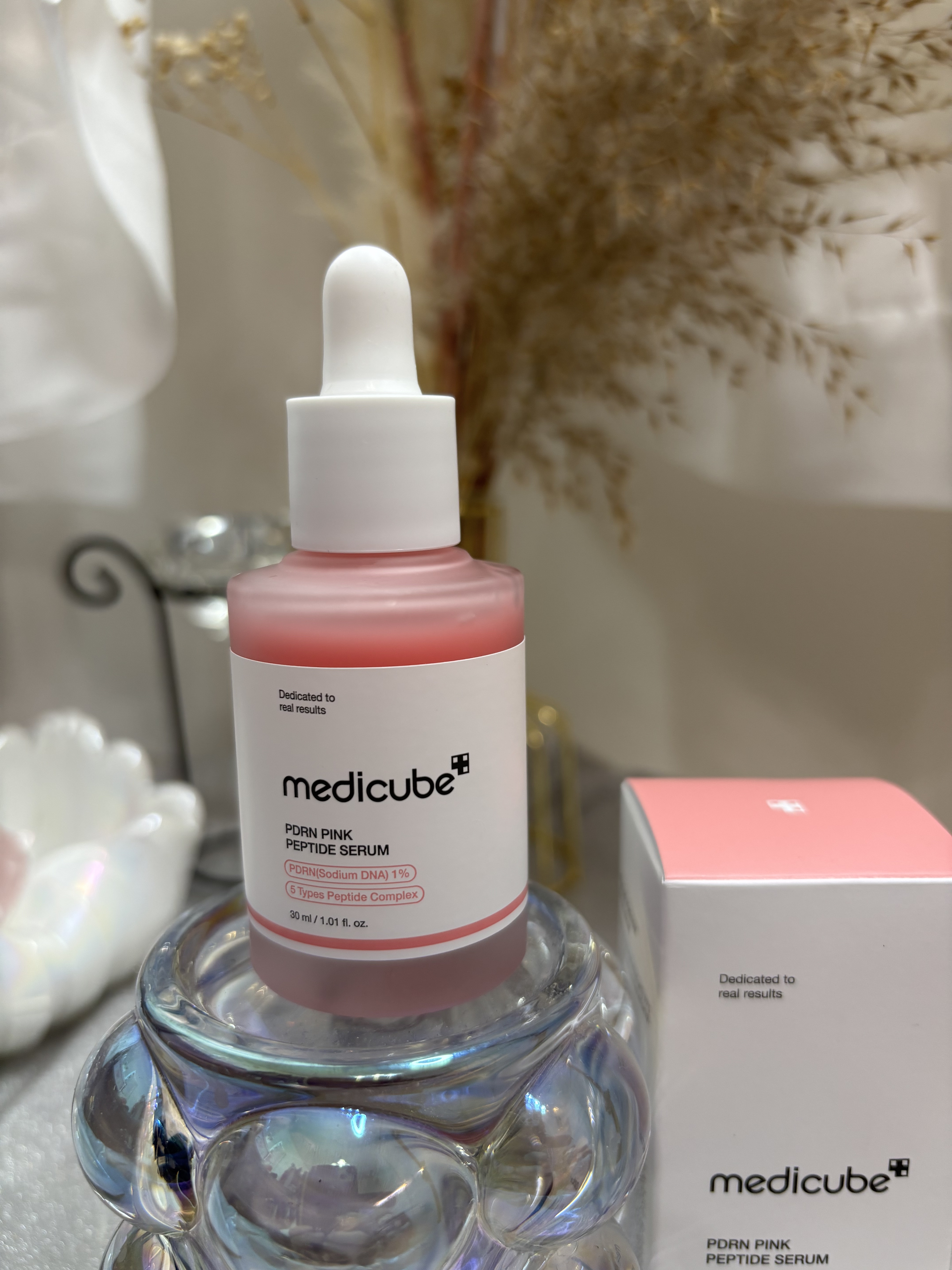 PDRNピンクアンプル PDRN 10,000ppm配合/MEDICUBE/美容液を使ったクチコミ（3枚目）