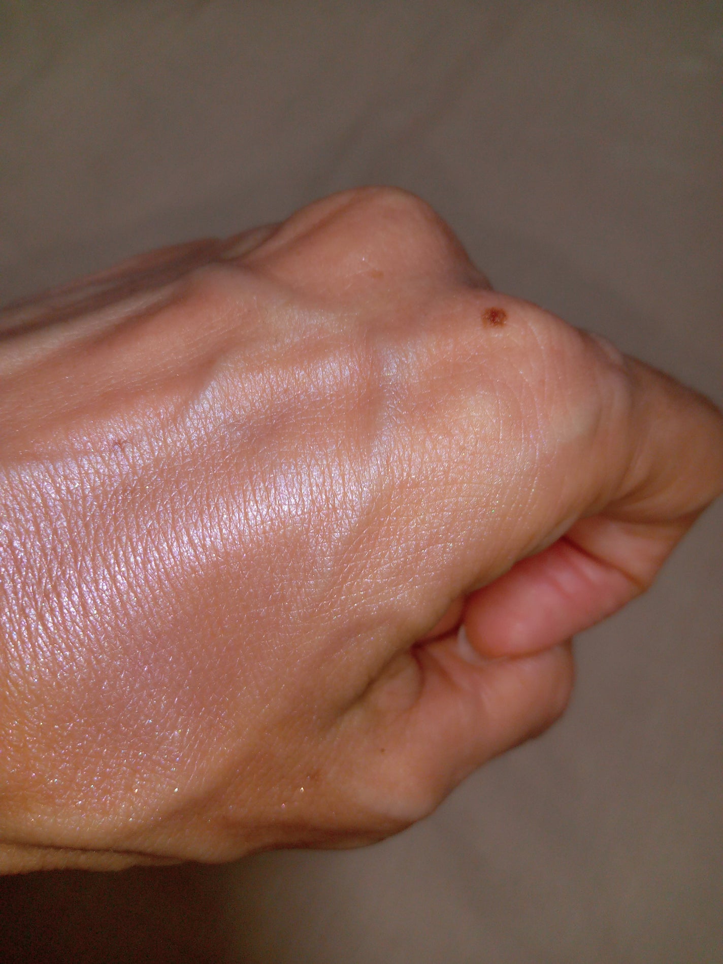 パールグロウニュアンサー/CEZANNE/パウダーハイライトを使ったクチコミ(2枚目)