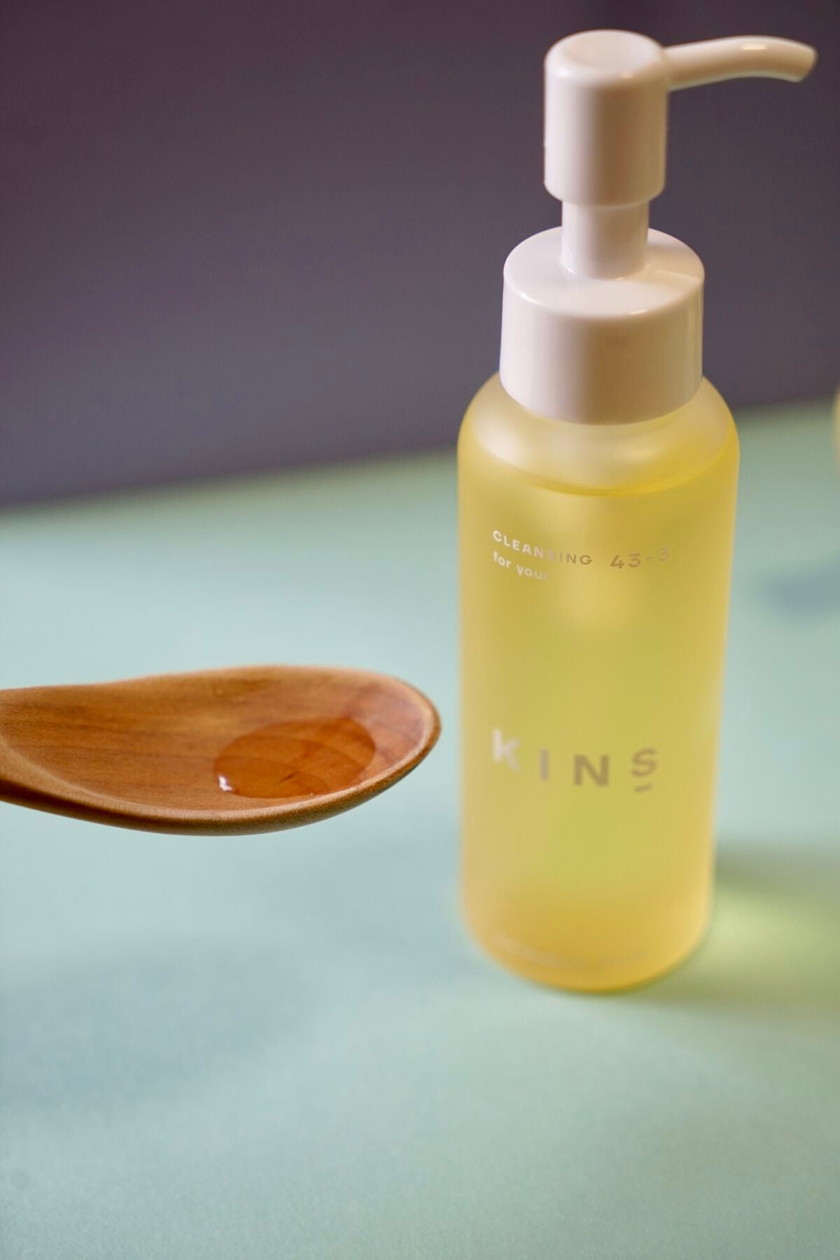 クレンジングオイル/KINS/オイルクレンジングを使ったクチコミ(3枚目)