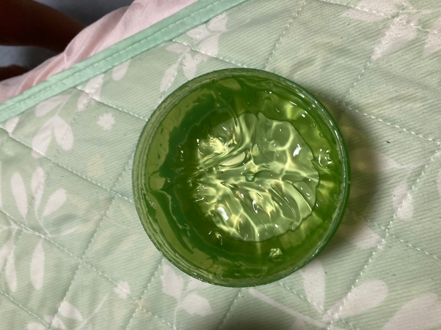 マイルド&モイスチャーアロエジェル/ネイチャーリパブリック/ボディローションを使ったクチコミ(3枚目)