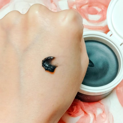 パーフェクトワンフォーカス スムースクレンジングバーム ディープブラック/PERFECT ONE FOCUS/クレンジングバームを使ったクチコミ(2枚目)