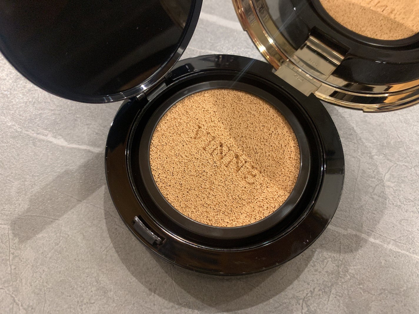 エッセンス ラディアンス クッション/VINNE /クッションファンデーションを使ったクチコミ(3枚目)