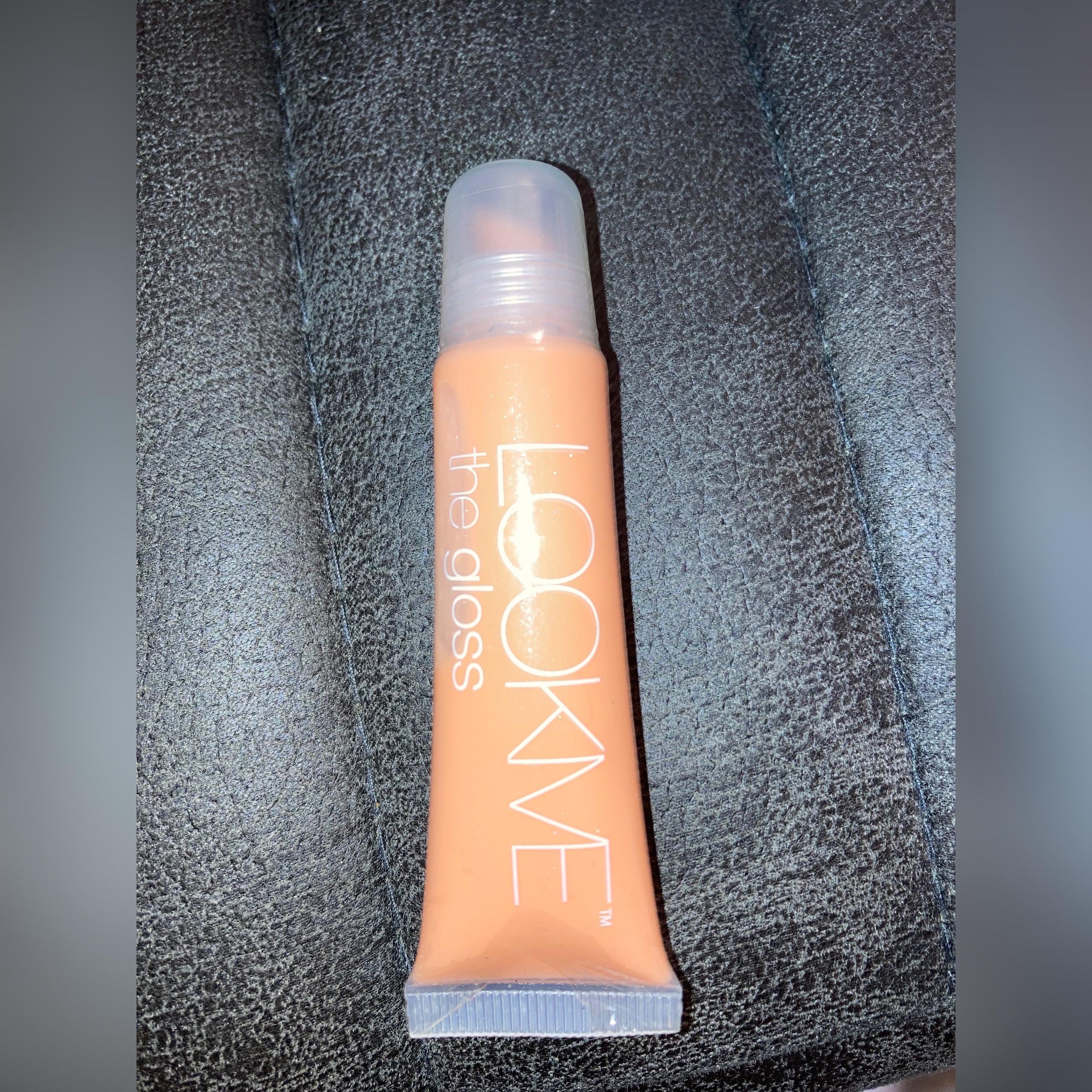 チューブグロス/LOOK ME/リップグロスを使ったクチコミ（1枚目）