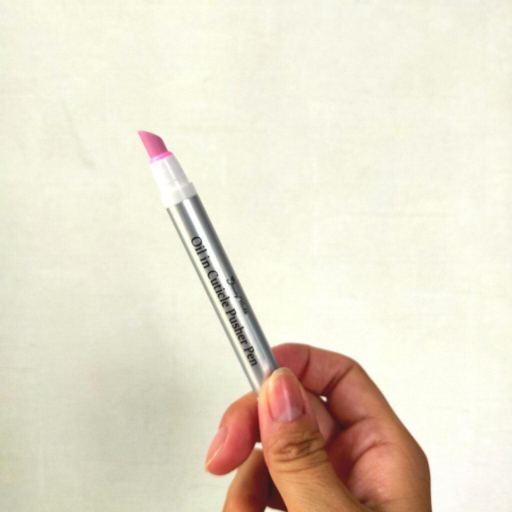 オイルインキューティクルプッシャーペン/ビューティーワールド/ネイル用品を使ったクチコミ(3枚目)