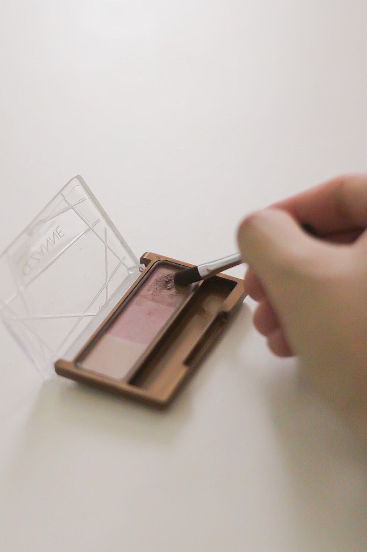 ノーズ&アイブロウパウダー/CEZANNE/パウダーアイブロウを使ったクチコミ(1枚目)