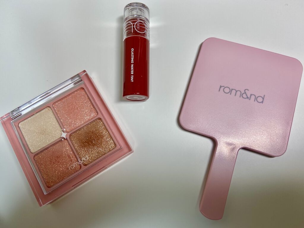 グリッターブロッサムエディション/rom&nd/メイクアップキットを使ったクチコミ（1枚目）