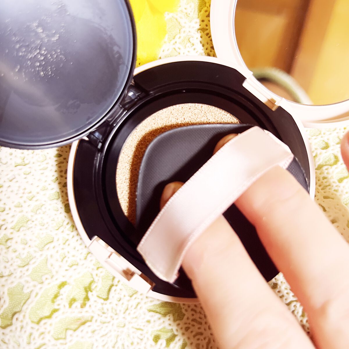 クッションファンデーション/CEZANNE/クッションファンデーションを使ったクチコミ（3枚目）