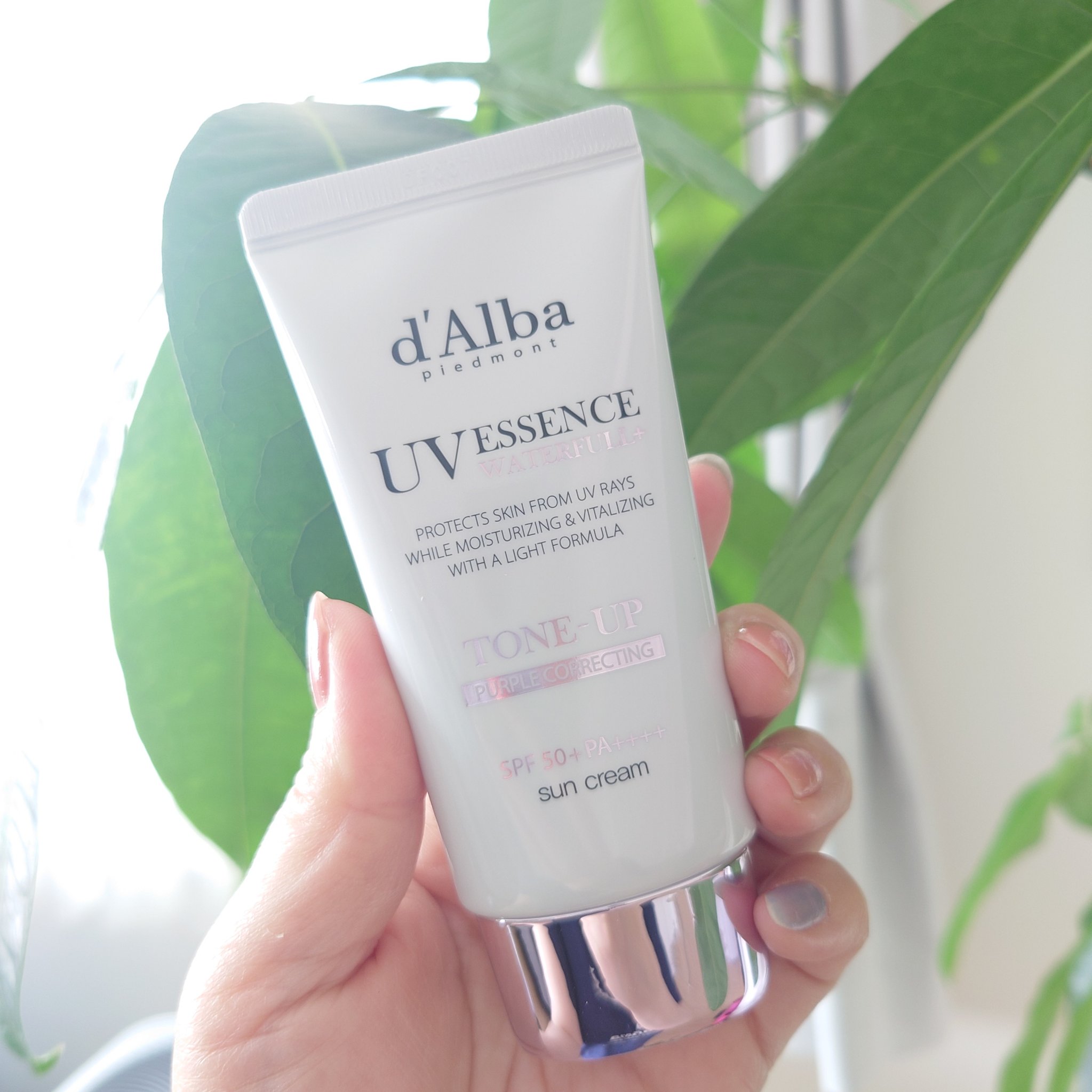 ダルバ ウォータフル トーンアップ サンクリーム(パープル)/ダルバ/日焼け止めクリームを使ったクチコミ（2枚目）