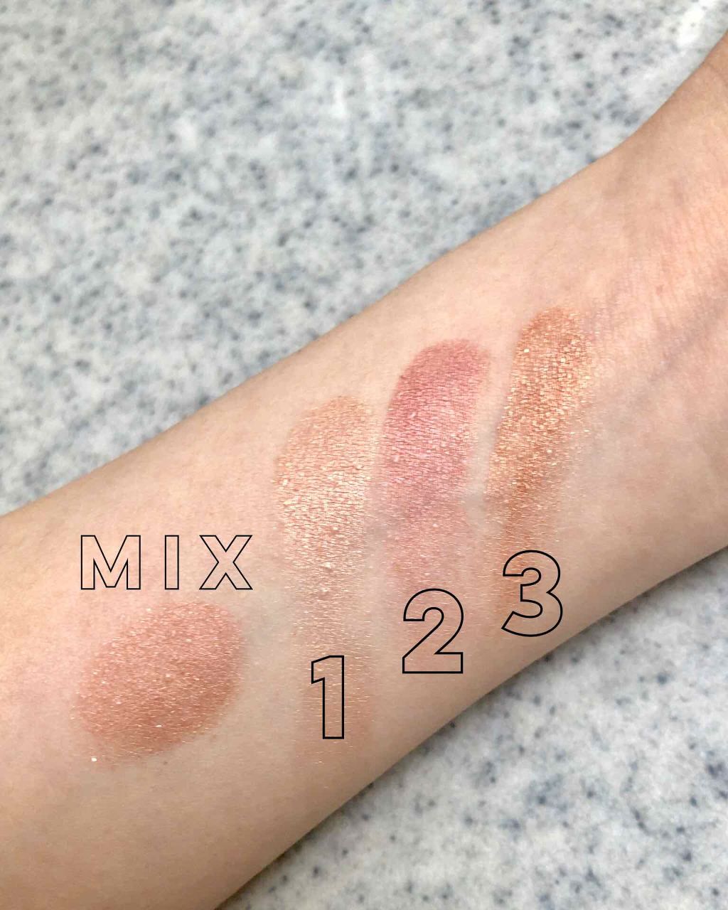 ブラッシング ハート/MAKEUP REVOLUTION/パウダーチークを使ったクチコミ（3枚目）