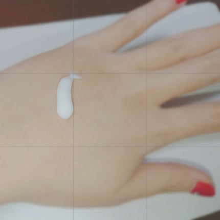 ハンドクリーム 恋りんごの香り/フィアンセ/ハンドクリームを使ったクチコミ(2枚目)