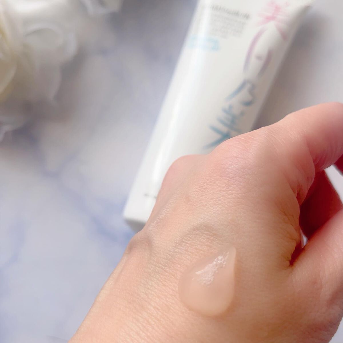 美白乃美人ピーリングジェル/ブレーンコスモス/ピーリングを使ったクチコミ（2枚目）