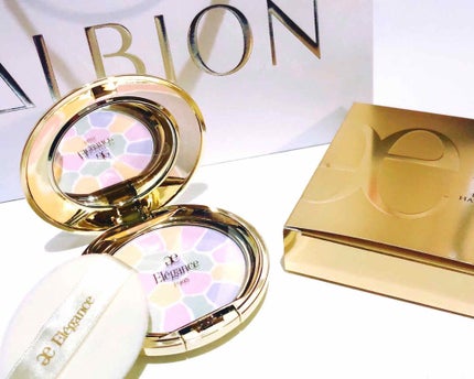 ラ プードル オートニュアンス/Elégance/プレストパウダーを使ったクチコミ(1枚目)