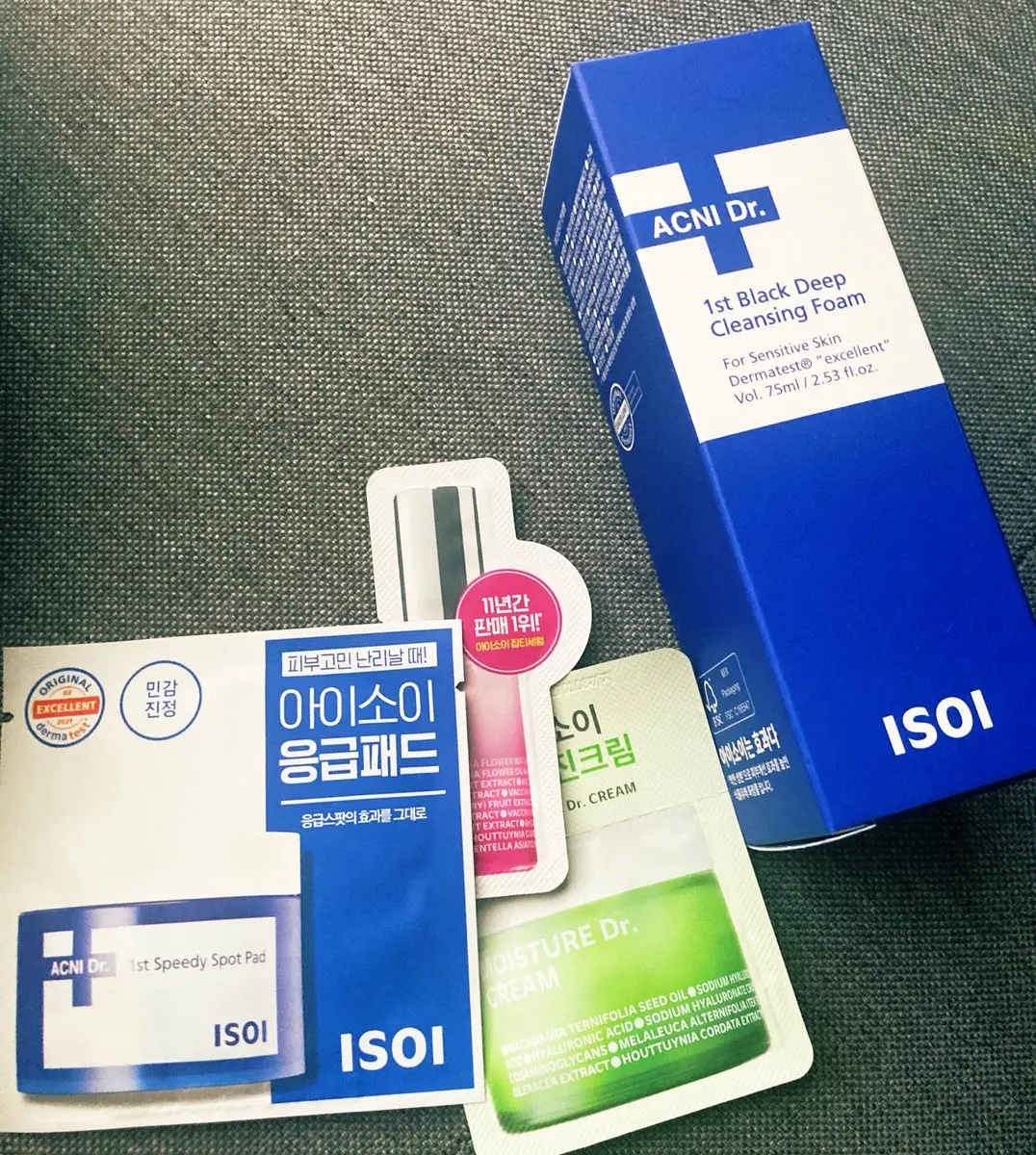 ACNI Dr. 1st Black Deep Clensing Foam/ISOI/洗顔フォームを使ったクチコミ（1枚目）